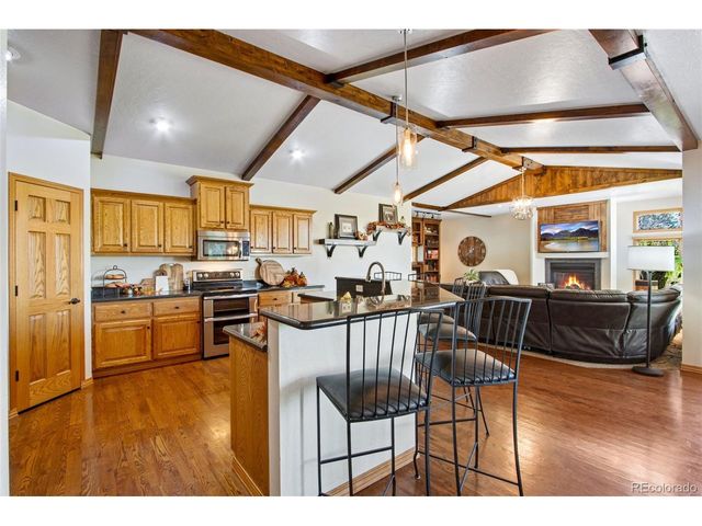 335 N Shore Cir, Windsor, CO 80550