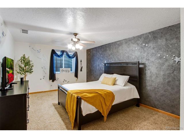 335 N Shore Cir, Windsor, CO 80550