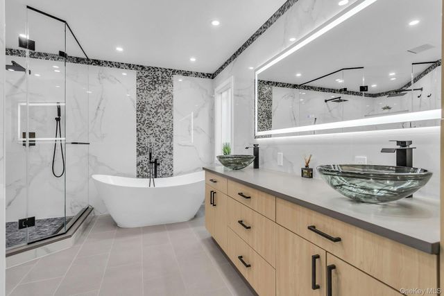 21 Buttonwood Drive, Dix Hills, NY 11746