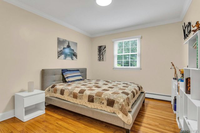 21 Buttonwood Drive, Dix Hills, NY 11746