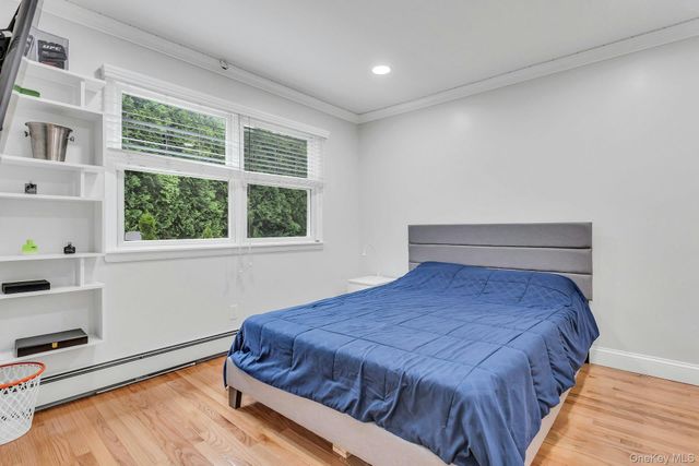 21 Buttonwood Drive, Dix Hills, NY 11746