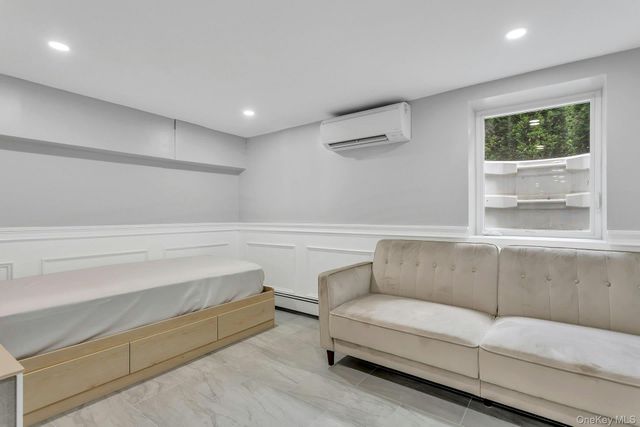 21 Buttonwood Drive, Dix Hills, NY 11746