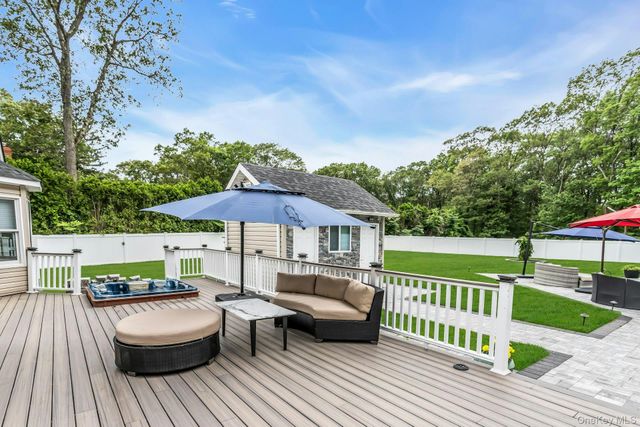 21 Buttonwood Drive, Dix Hills, NY 11746