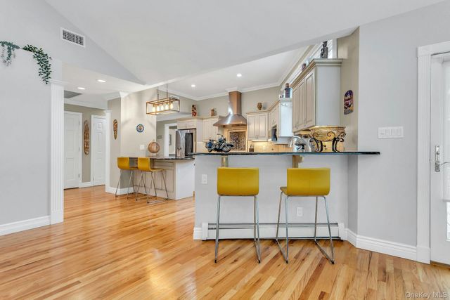 21 Buttonwood Drive, Dix Hills, NY 11746