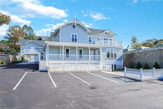 110 School Street 7, Glen Cove, NY 11542