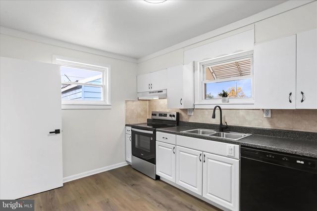 466 LINCOLN WAY EAST E, Chambersburg, PA 17201