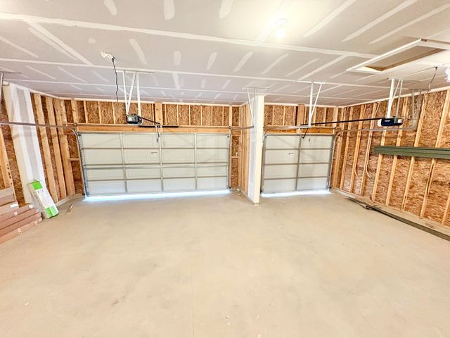 5937 Valley Point Drive Se, Caledonia Twp, MI 49316
