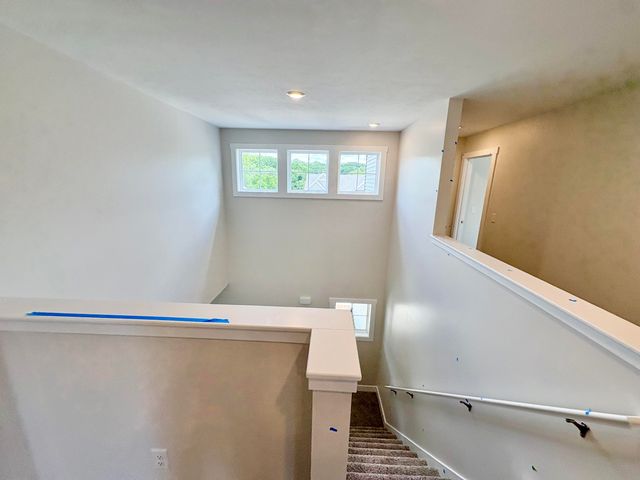 5937 Valley Point Drive Se, Caledonia Twp, MI 49316