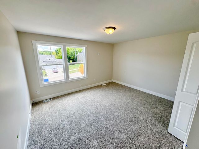 5937 Valley Point Drive Se, Caledonia Twp, MI 49316