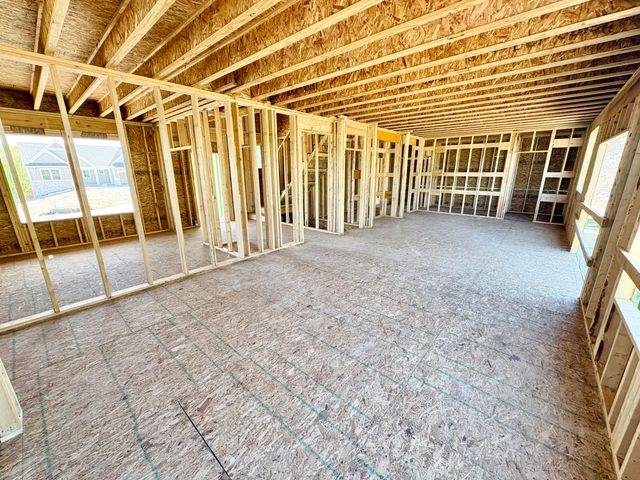 5937 Valley Point Drive Se, Caledonia Twp, MI 49316