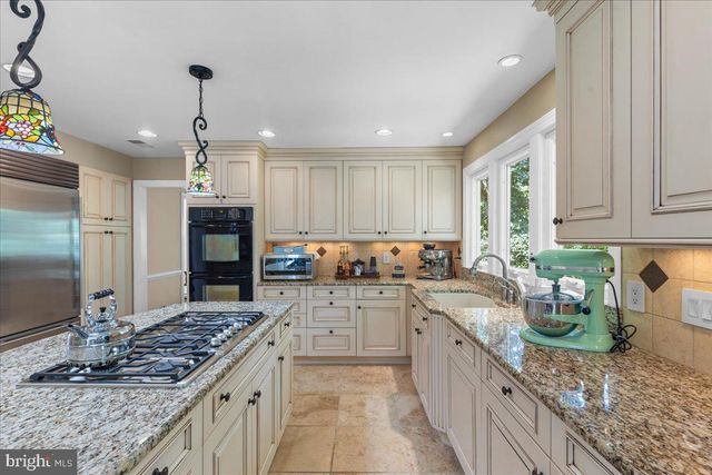 20612 BELWOOD CT, Sterling, VA 20165