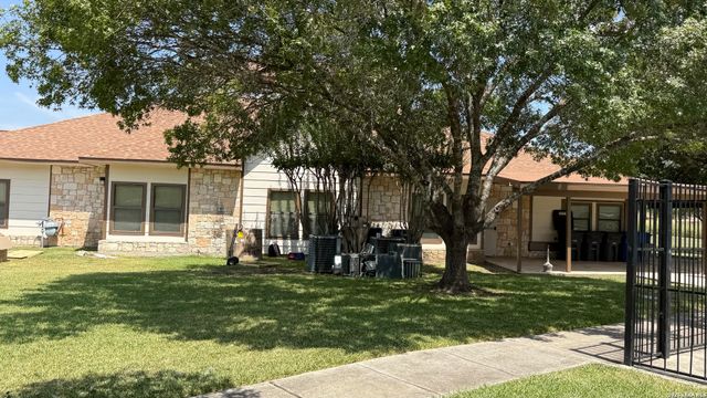 7259 Hardesty, San Antonio, TX 78250