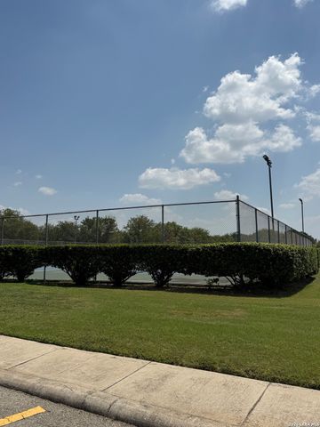 7259 Hardesty, San Antonio, TX 78250