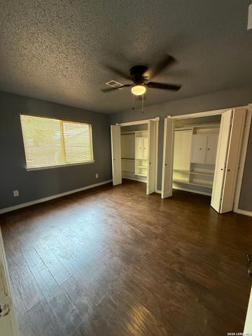7259 Hardesty, San Antonio, TX 78250