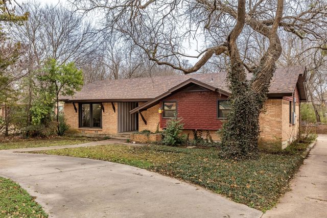 2713 Yorkshire, Sherman, TX 75092