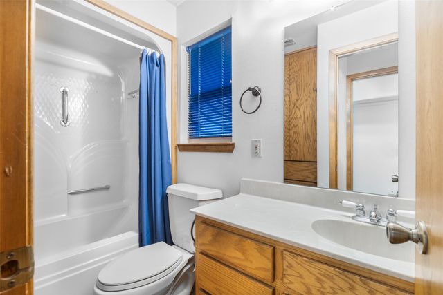 2713 Yorkshire, Sherman, TX 75092