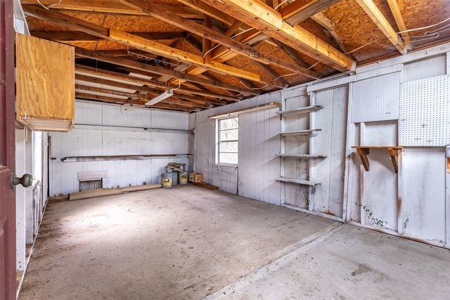 2713 Yorkshire, Sherman, TX 75092