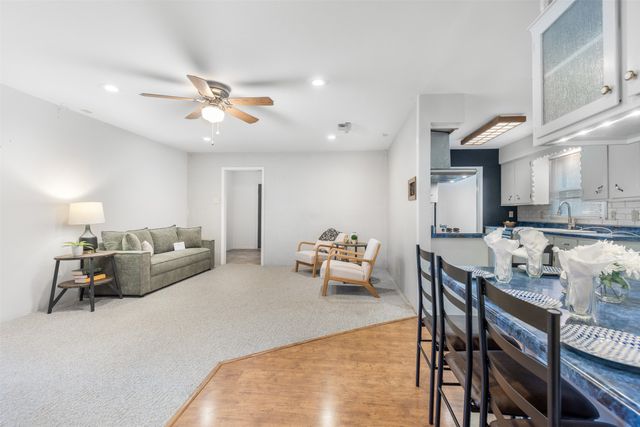 2713 Yorkshire, Sherman, TX 75092