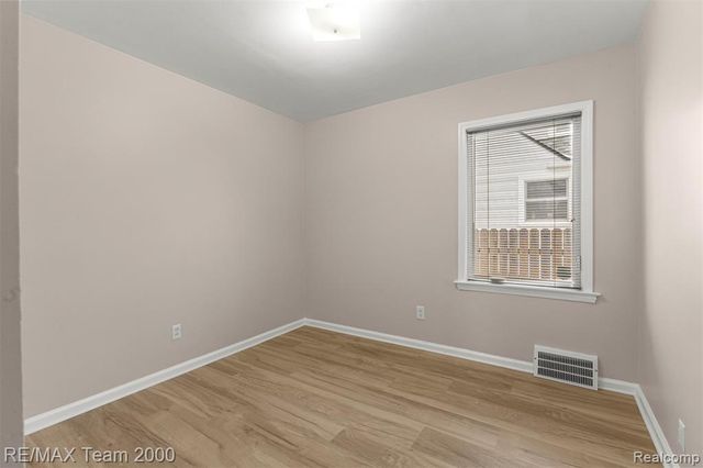 9624 Nathaline, Redford, MI 48239