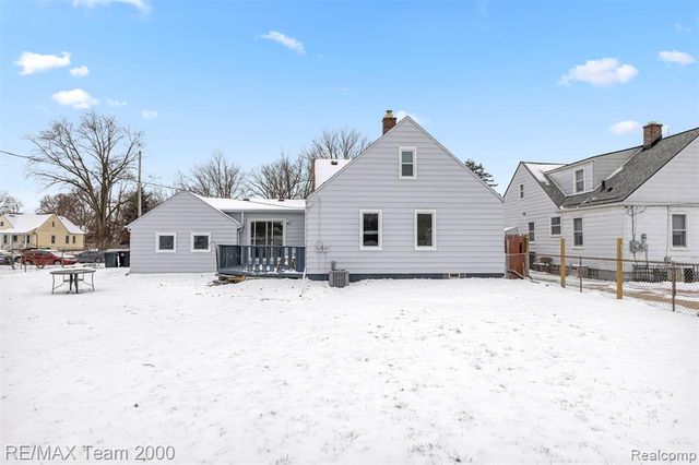 9624 Nathaline, Redford, MI 48239
