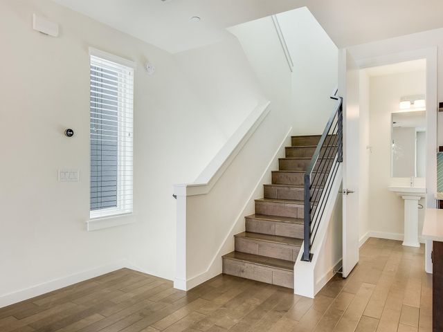 2301 Bluebonnet LN 12, Austin, TX 78704