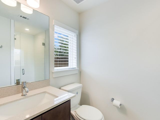 2301 Bluebonnet LN 12, Austin, TX 78704