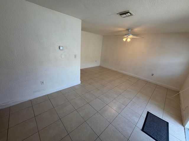 1309 NW 2nd Avenue 3, Pompano Beach, FL 33060