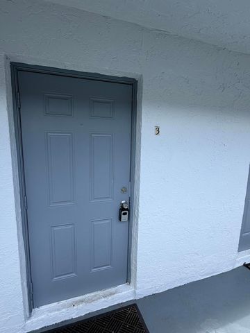 1309 NW 2nd Avenue 3, Pompano Beach, FL 33060