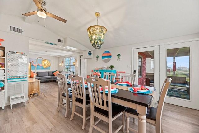 16535 Mansvelt Road, Jamaica Beach, TX 77554