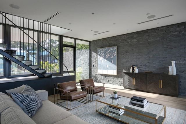 1500 BAYVIEW DRIVE, Sarasota, FL 34239