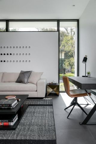 1500 BAYVIEW DRIVE, Sarasota, FL 34239