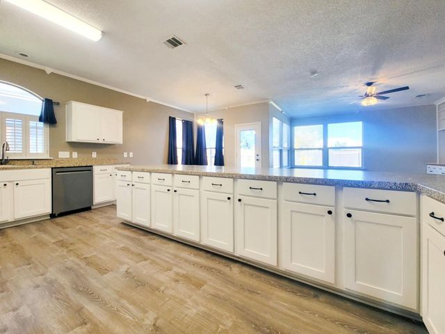 1508 Natural Bridge LN, Pflugerville, TX 78660