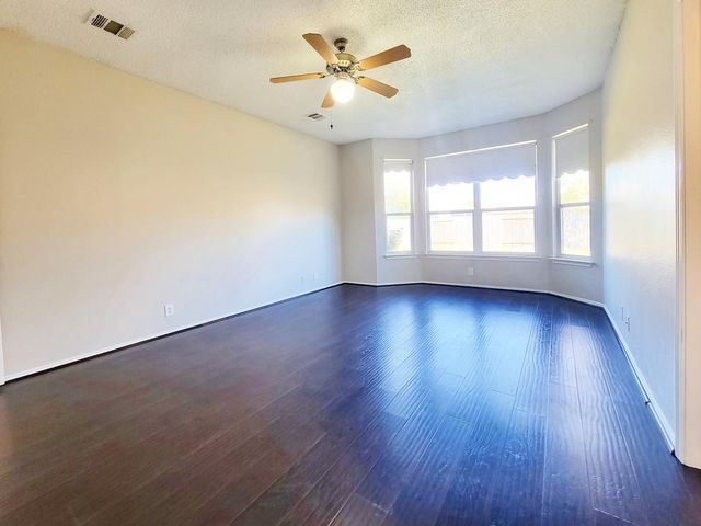1508 Natural Bridge LN, Pflugerville, TX 78660