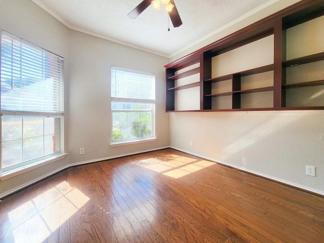 1508 Natural Bridge LN, Pflugerville, TX 78660