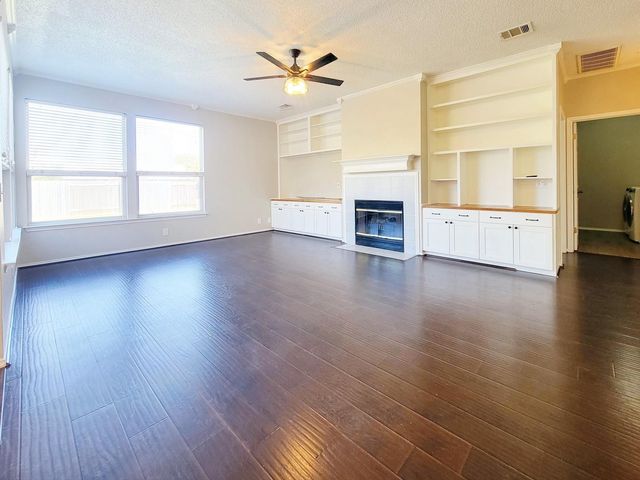 1508 Natural Bridge LN, Pflugerville, TX 78660