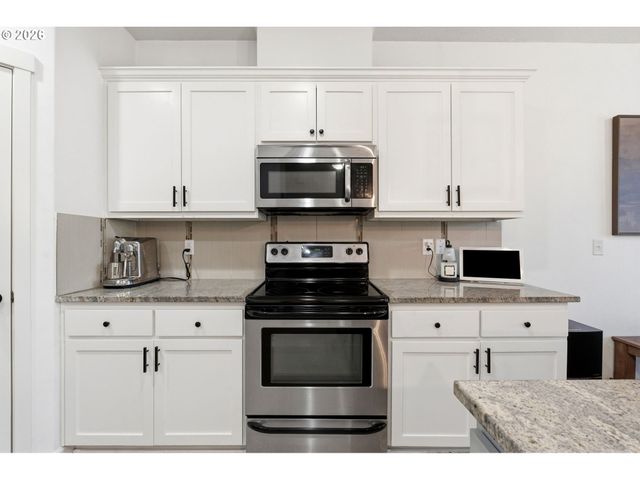13002 Ne 28TH Way, Vancouver, WA 98684