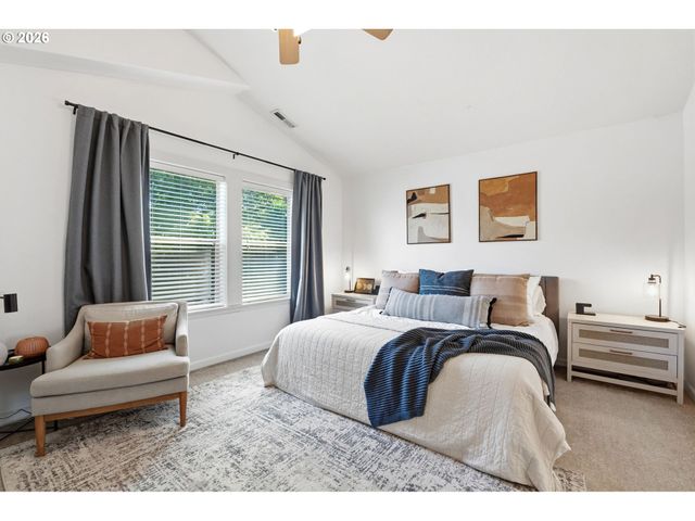 13002 Ne 28TH Way, Vancouver, WA 98684
