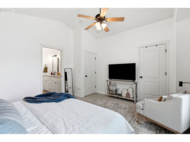13002 Ne 28TH Way, Vancouver, WA 98684
