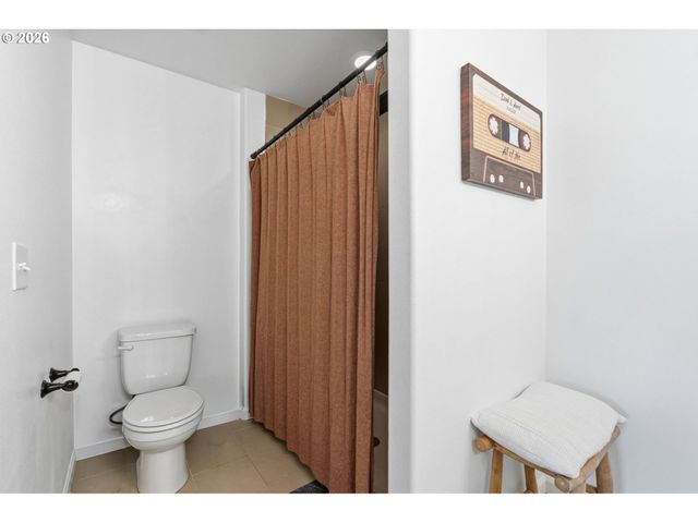 13002 Ne 28TH Way, Vancouver, WA 98684
