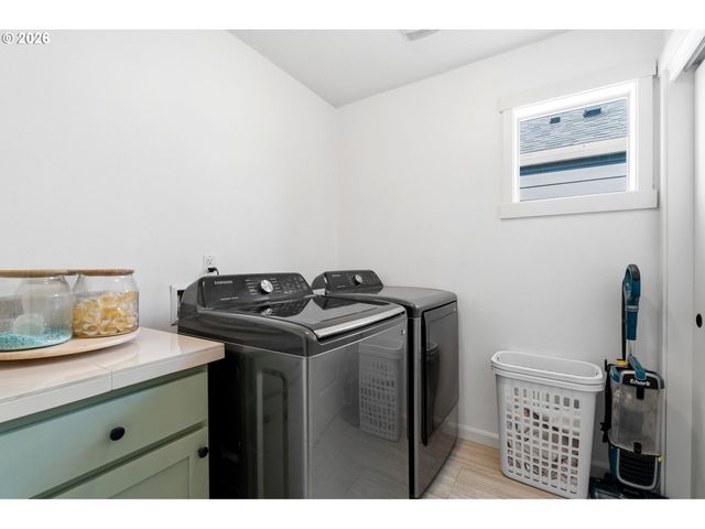 13002 Ne 28TH Way, Vancouver, WA 98684