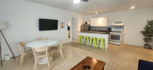 7725 Harding Ave 4, Miami Beach, FL 33141