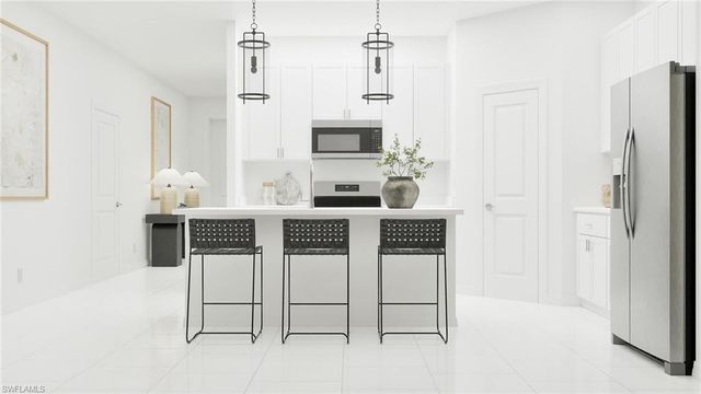 3904 Passion Vine DR, Alva, FL 33920