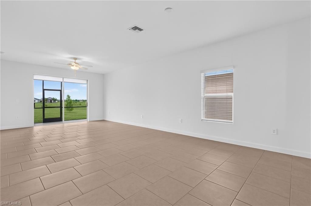 3904 Passion Vine DR, ALVA, FL 33920 — photo 4