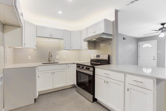 1784 SEA ISLE RD, Memphis, TN 38117