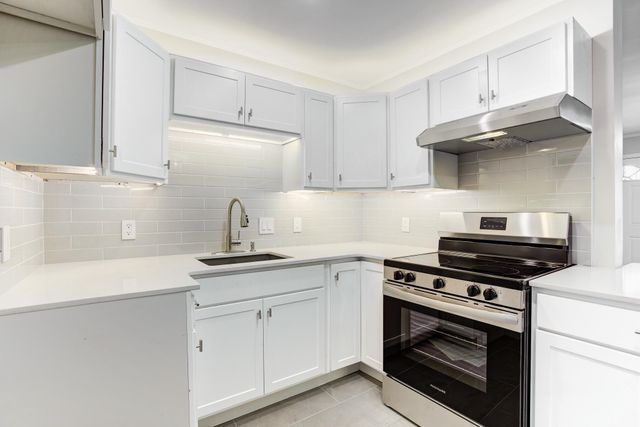 1784 SEA ISLE RD, Memphis, TN 38117