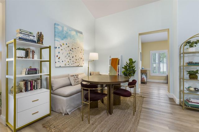 8143 Westfield Circle, Vero Beach, FL 32966