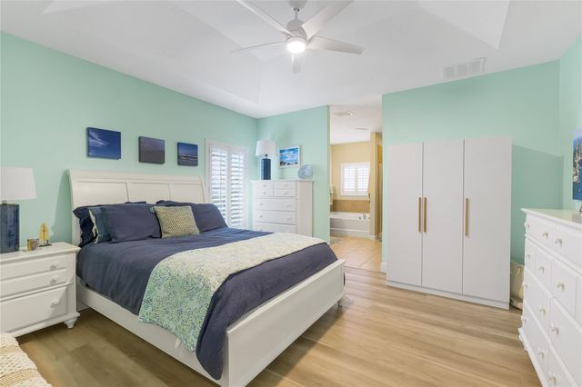 8143 Westfield Circle, Vero Beach, FL 32966