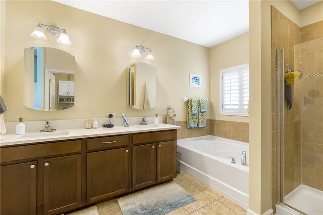 8143 Westfield Circle, Vero Beach, FL 32966