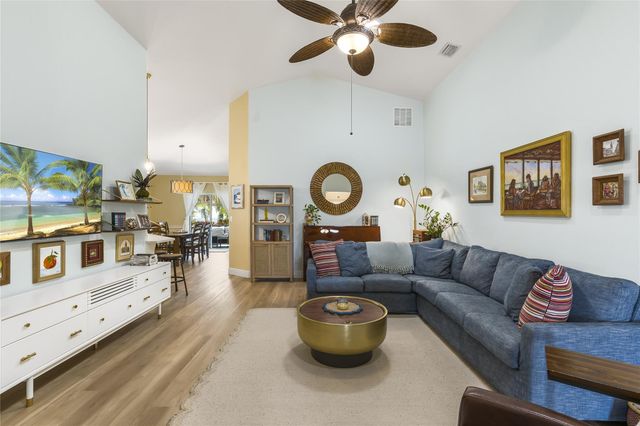 8143 Westfield Circle, Vero Beach, FL 32966