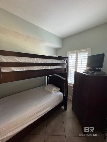 401 E Beach Avenue 807, Gulf Shores, AL 36542